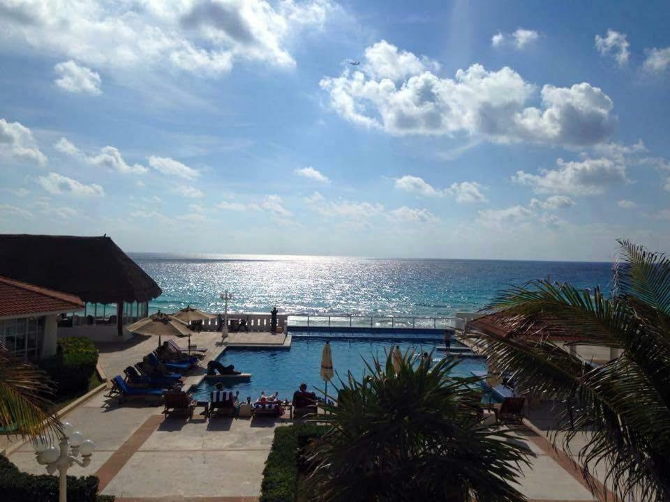 Hotel Turquesa Cancun Exterior photo